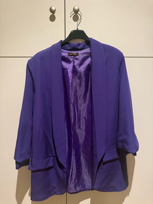 Purple jacket one size like new