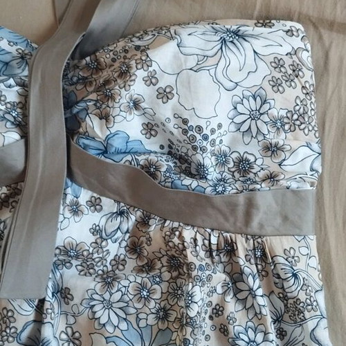 Dress like new, size M / 38 / 10, with tie ribbons