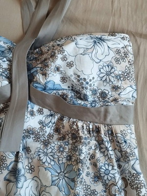 Dress like new, size M / 38 / 10, with tie ribbons
