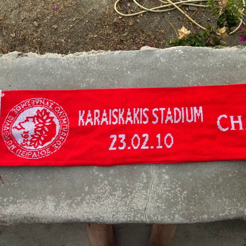 Uefa Champions League Official Licensed Olympiacos Bordeaux Match Scarf like new