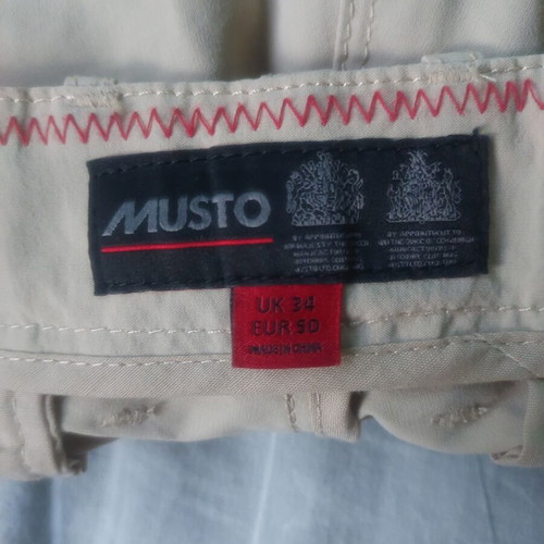 Musto Rib UV Fast Dry Shorts Men beige size L like new