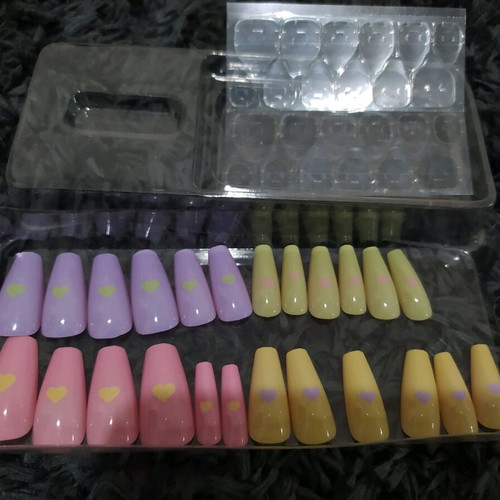 Press on nails 24 pcs new