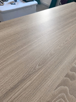 Desk, like new