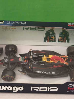 Red Bull Formula 1 RB19 diecast model car new