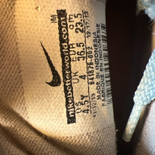 Nike kids canvas boots size 36.5 used, grey unisex