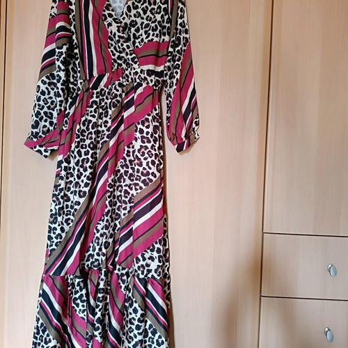 Women's long dress like new, multicolor, size M-L