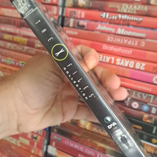The X. Files Collection DVD used, original collectible with subtitles