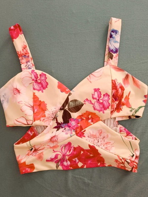 Crop top like new with bright summer colors