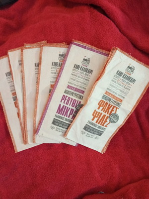 Cotton pillowcases set like new, total 10 pieces