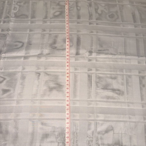 White table runner with woven design and handmade lace fringe, new