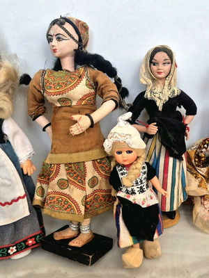 Κούκλες λαϊκής τέχνης μεταχειρισμένες, σετ 26 από Ισραήλ, Μεξικό κ.ά.