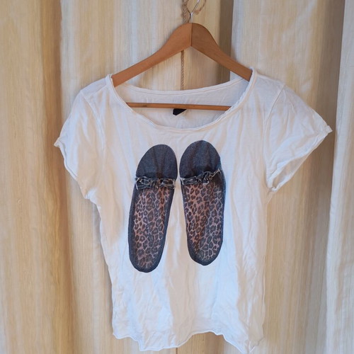 Zara T-shirt with ballerina print like new, white, size M