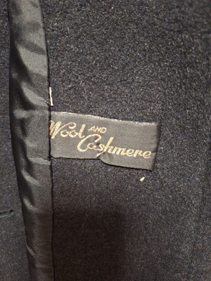 Wool & Cashmere Women's Coat used, charcoal, size 14, with belt