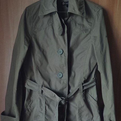 Biston khaki jacket Medium like new, cotton