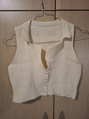 Crop sleeveless shirt Shein size S like new, beige