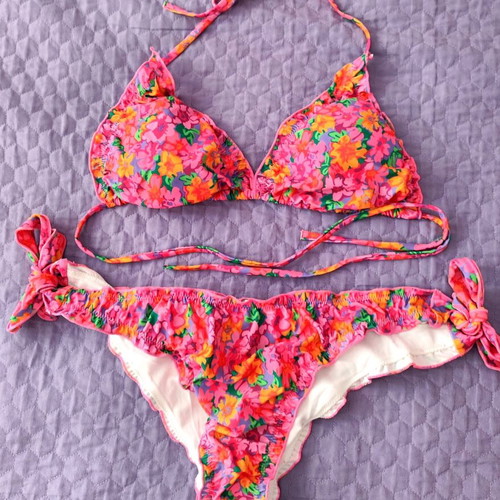 Shein Printed Bikini Set with Colorful Flowers, New, Size L