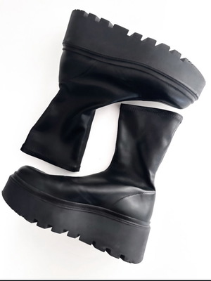 Sante ankle boots like new, black, size 39