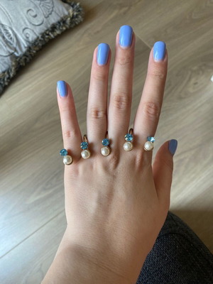 Multiple ring with stones and pearls like new