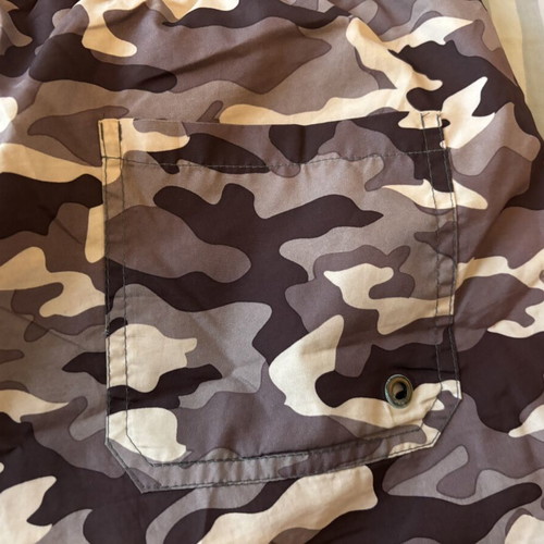 3Guys Camo Men's Swim Shorts Medium Like New Black Gray
