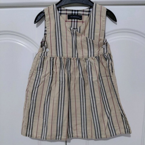 Burberry baby dress like new with classic check pattern