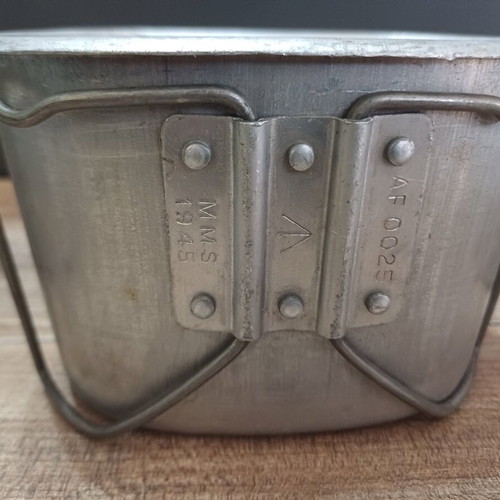 English army canteens used, set of 3, aluminum 1945