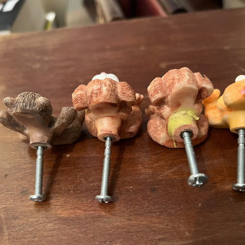 Children's knobs like new, set of 4 pieces