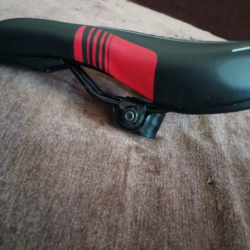 Bicycle saddle new, comfortable for daily use