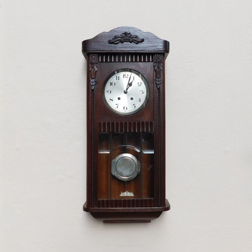 Wooden German Art Deco wall clock in excellent condition