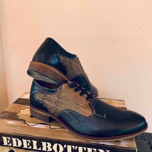 Rovers men's leather shoes size 43, new, black with beige details