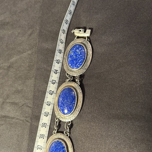Vintage 960 silver necklace like new with blue stones