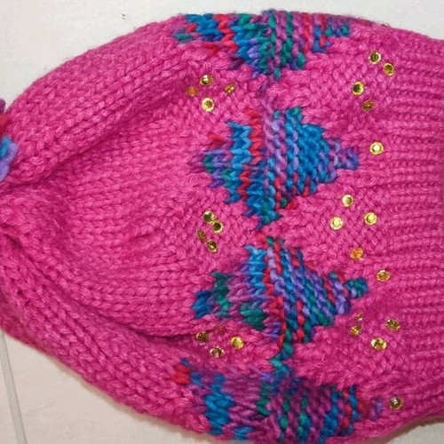 Handmade acrylic women's hat like new, one size