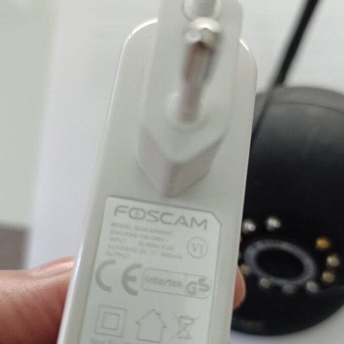 Foscam FI9821P IP Camera Wi-Fi HD black color broken used