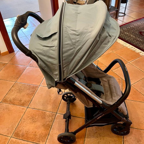 Inglesina Quid folding stroller used, lightweight, grey/blue