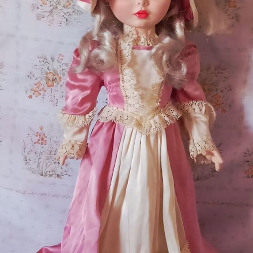 Vintage Furga Victorian Era Doll 56cm used, Sears Exclusive