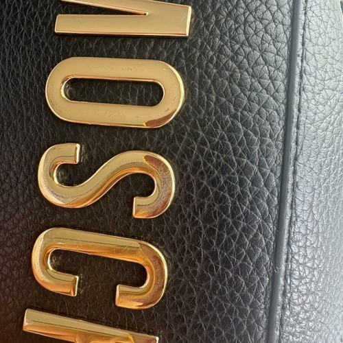 Τσάντα Moschino Love μαύρη χιαστί μεταχειρισμένη
