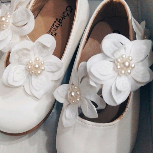 Baptism shoes like new, size 19, soft leather