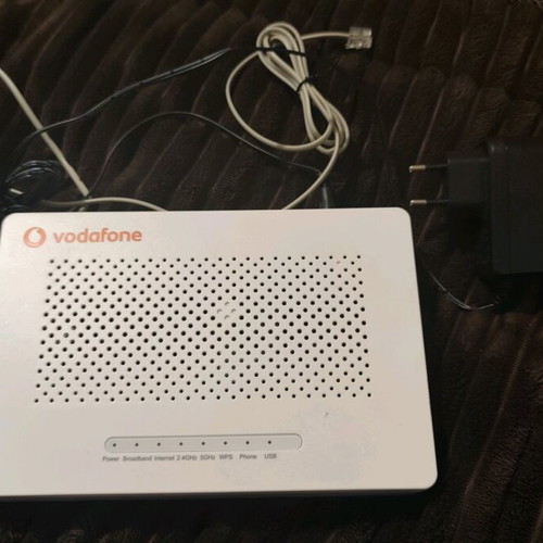Vodafone router white like new