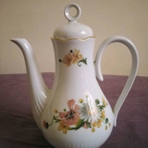 Antique porcelain teapot from Germany like new