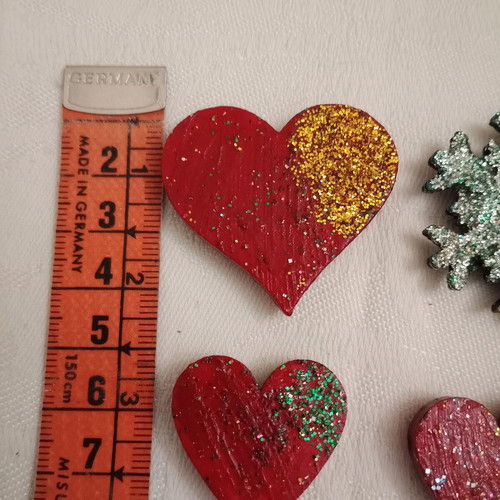 Wooden elements with glitter and magnet, pack of 8 pieces