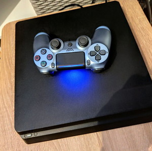 Sony Ps4 slim