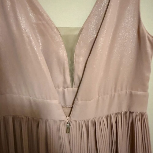 Lynne cocktail dress pink metallic like new
