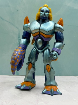 Gormiti Toby Action Figure used, cartoon series, damaged leg