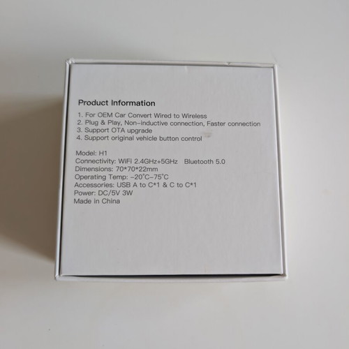 Wireless CarPlay Adapter like new for iOS