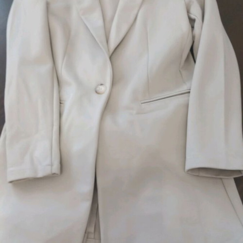 Zara suit jacket and pants set, beige, 5% elastic, like new