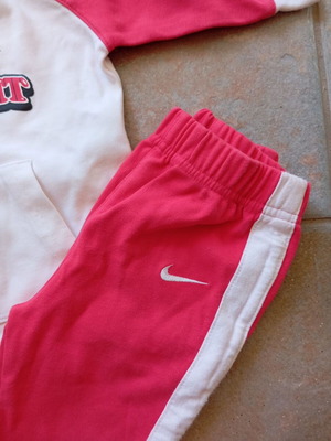 Nike φόρμα για 3-6 μηνών σαν καινούργιο
