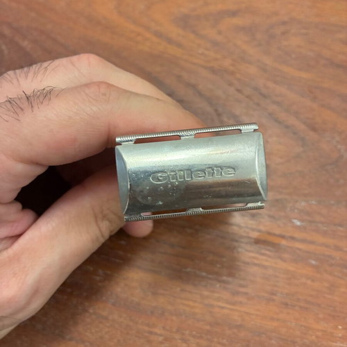 Gillette Tech razor used with slight corrosion