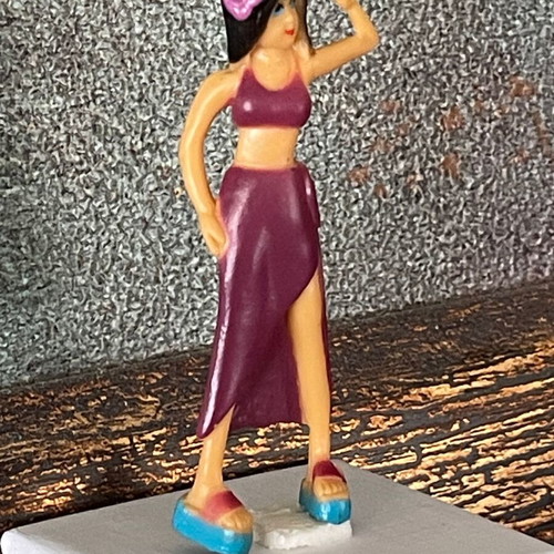Collectible Anime Style Mini Figure 6.5cm new, The Little Hawaiian