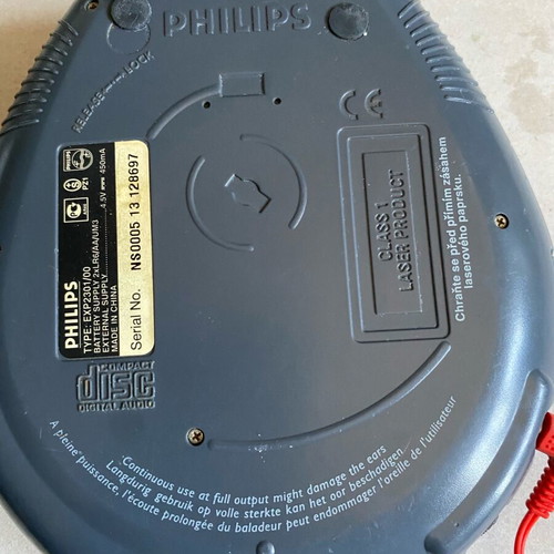 Philips EXP 2301/100 portable MP3 CD player used