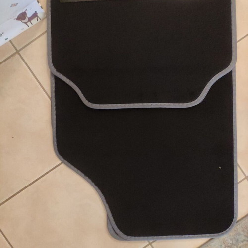 Car mats new, set of 4 pieces