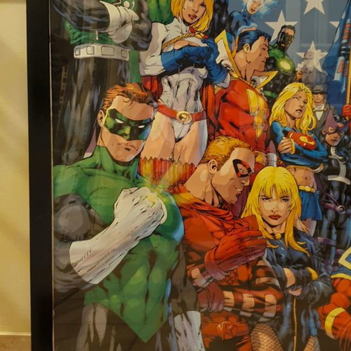 DC Justice League poster large, like new, framed with plexiglass